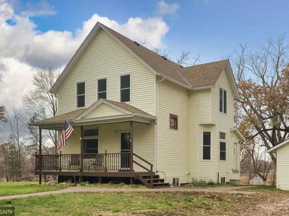 2159 Swedish Dr NE, Ham Lake, MN 55304