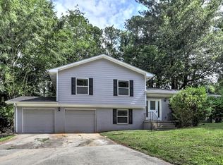 3992 Wedgefield Cir, Decatur, GA 30035