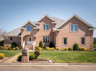 541 River Gate Rd, Chesapeake, VA 23322