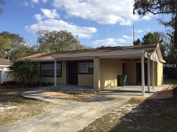 2nd image of 216 W Azalea Ave