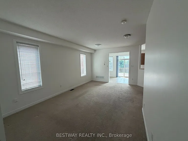 46 Prebble Dr — Photo 4
