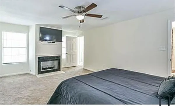 3 bed, 1700 sqft, $1,600 — Photo 4