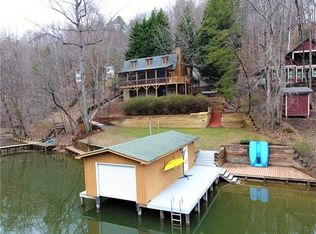 227 Garner Dr, Lake Lure, NC 28746