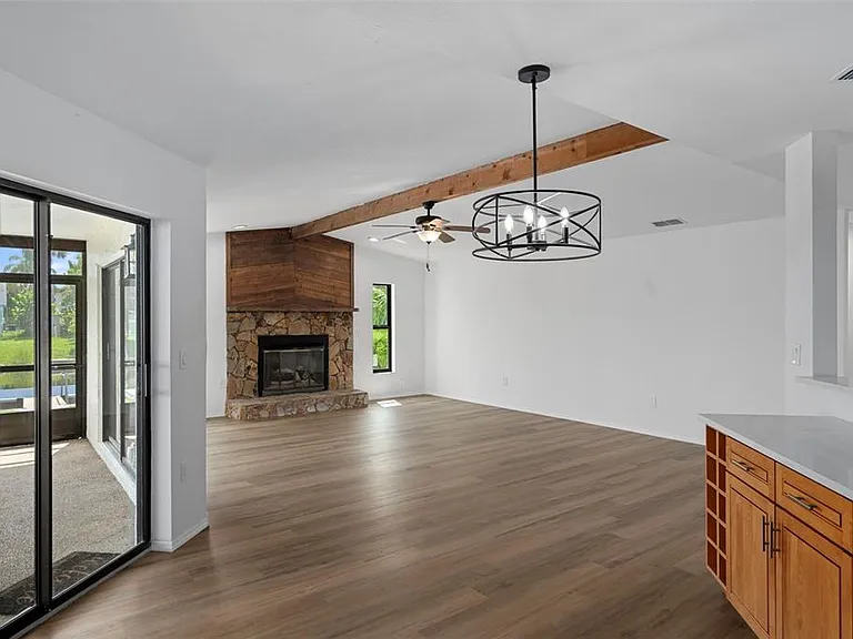 9910 Island Harbor Dr #A — Photo 25