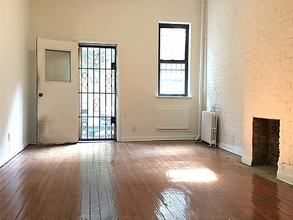 2nd image of 426 W 46th St APT D