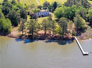 297 Greene Rd, Mathews, VA 23109