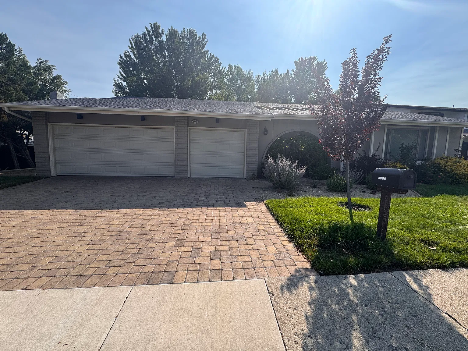 4 bed, 1989 sqft, $3,395 — Photo 1