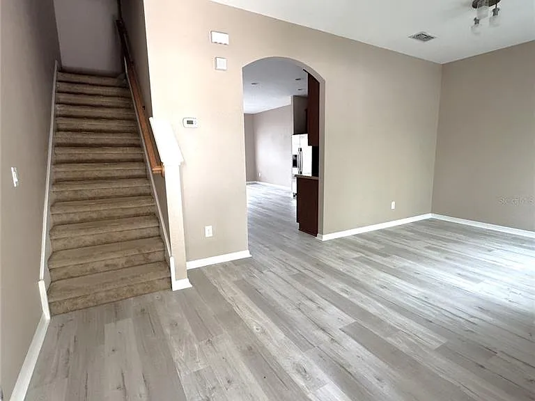 12937 Emersondale Ave — Photo 5