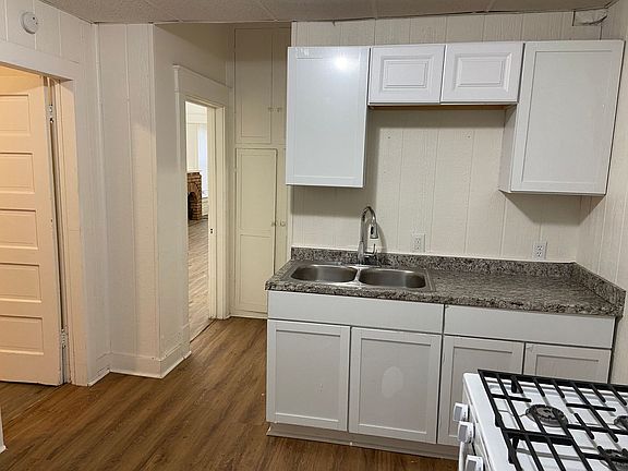 3rd image of 2300 Montgall Ave #2300