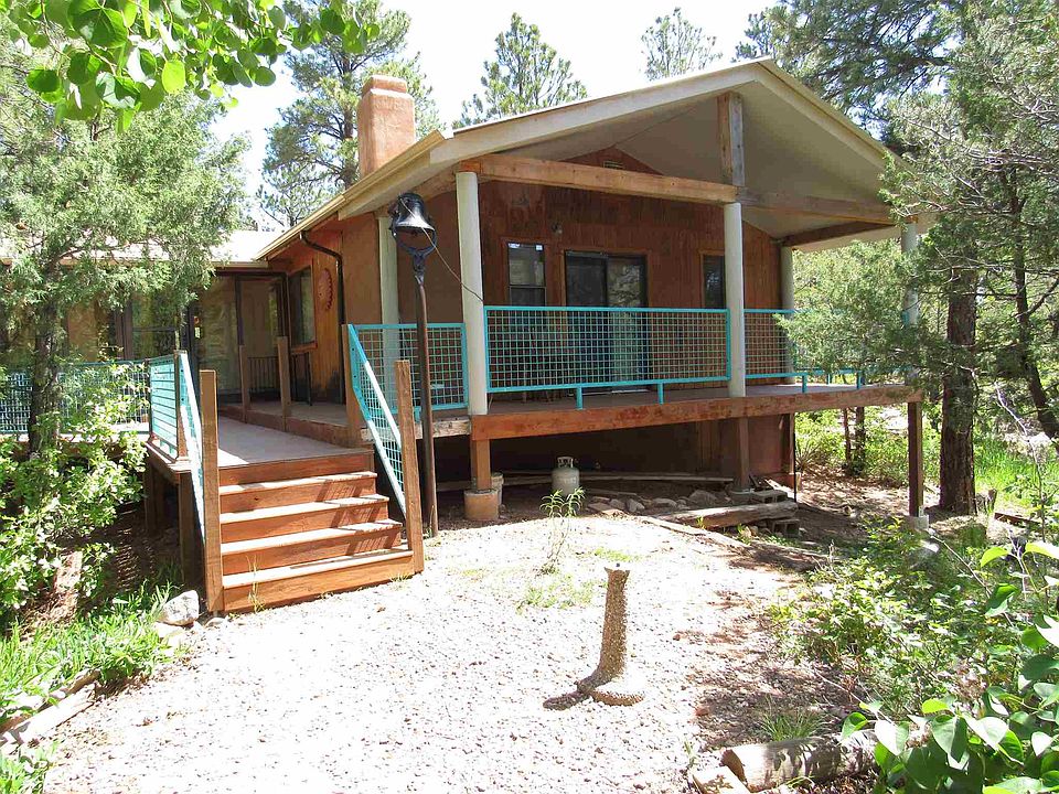 1st image of 22 Sweet Clover Ln