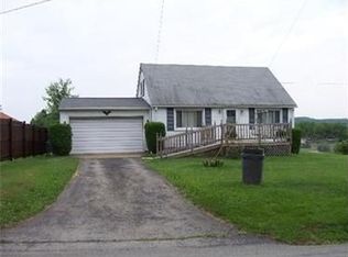 104A Schroyers Ln, Carmichaels, PA 15320