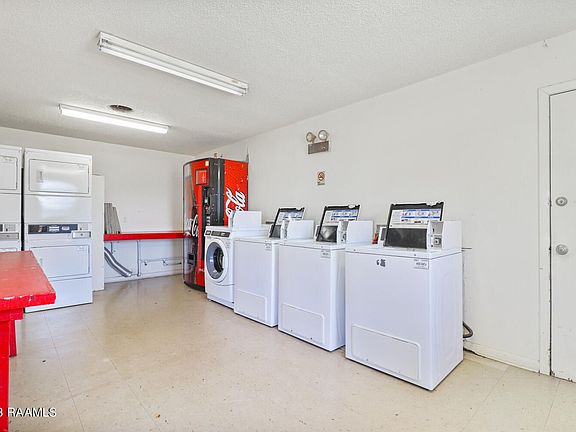 2nd image of 810 Granger St #8