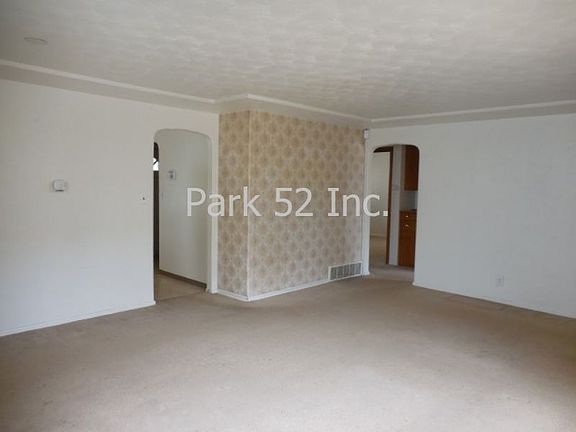 2nd image of 6712 S Park Ave