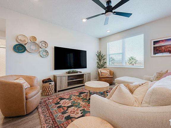 5th image of 961 W Akoya Pearl St #201