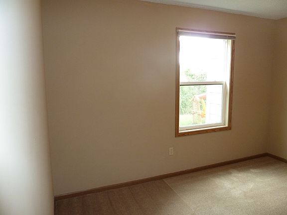 2nd image of 2536 Candle Crest Cir