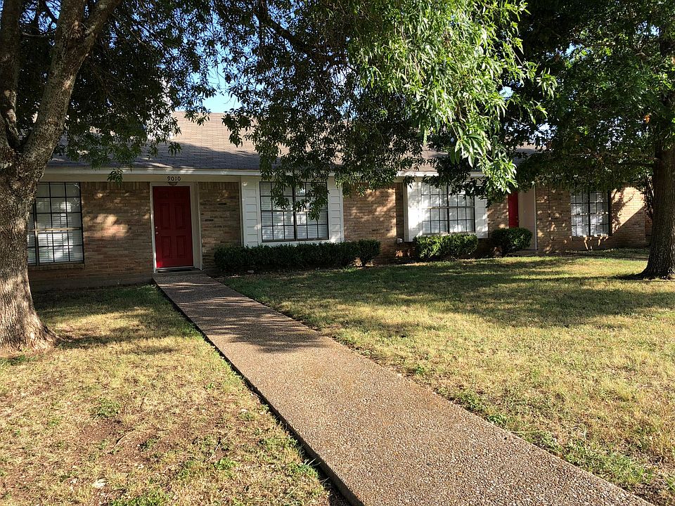 2nd image of 9012 Woodgate Cir E #9012