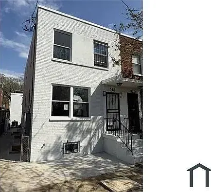5 bed, 1635 sqft, $6,535 — Photo 1