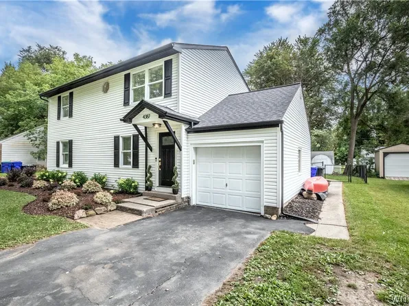 4387 Barton Rd, Clarence, NY 14031