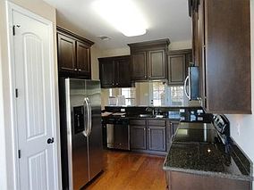 3rd image of 16520 Landon Rd