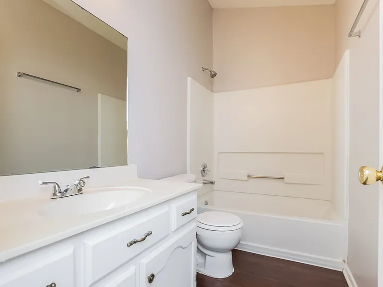 7409 Dunbarton Dr — Photo 13