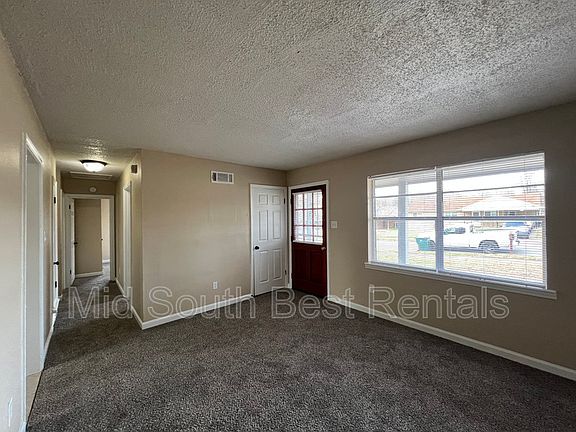 2nd image of 3738 Wolf Trail Dr