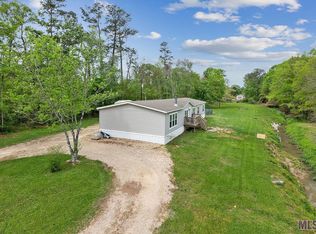 31635 Walker Rd N, Walker, LA 70785