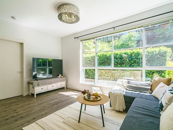 3rd image of 5981 Gray Ave #107