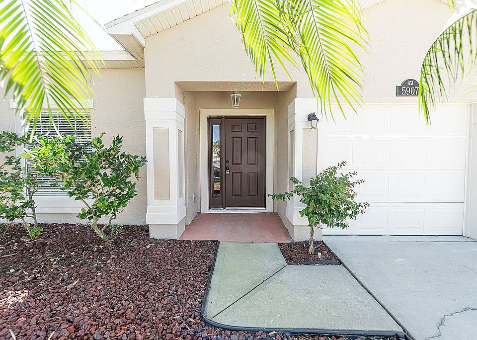 1st image of 5907 Indigo Crossing Dr