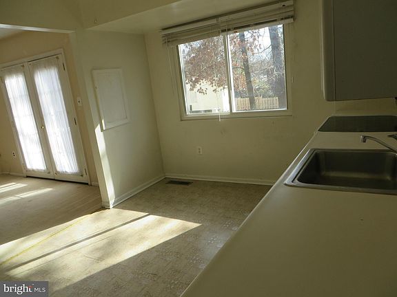 4th image of 6216 Franconia Forest Ln