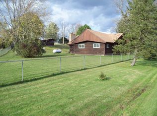 10803 N 19th St, Plainwell, MI 49080