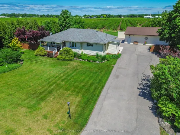 202 Hunter Rd, Niagara On The Lake, ON L0S 1J0