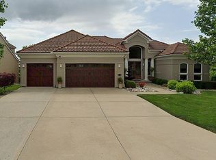 6216 NE Upper Wood Rd, Lees Summit, MO 64064