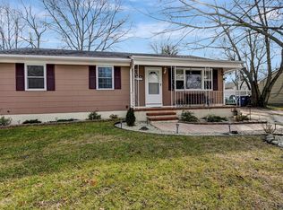 127 Admiral Ave, Beachwood, NJ 08722