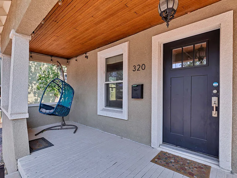 320 E Uintah St — Photo 5