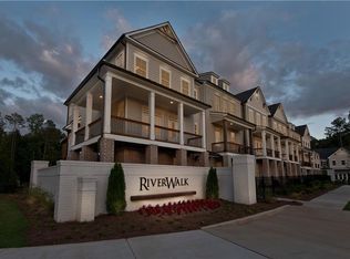 8005 River Ridge Blvd, Roswell, GA 30076