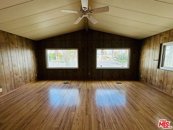 5th image of 7 Carmel Dr