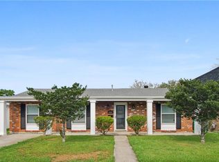 608 Morningside Dr, Gretna, LA 70056