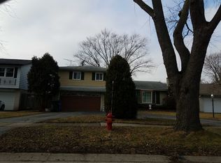 250 Bennett Ln, Des Plaines, IL 60016