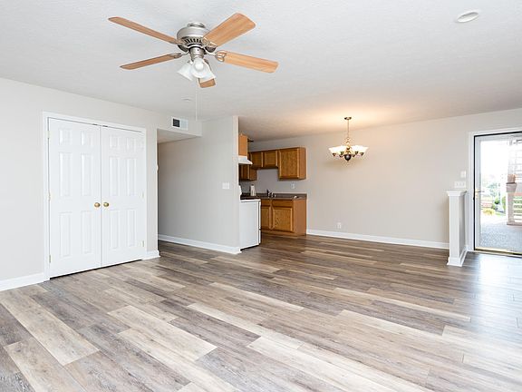 5th image of 171 Central Blvd