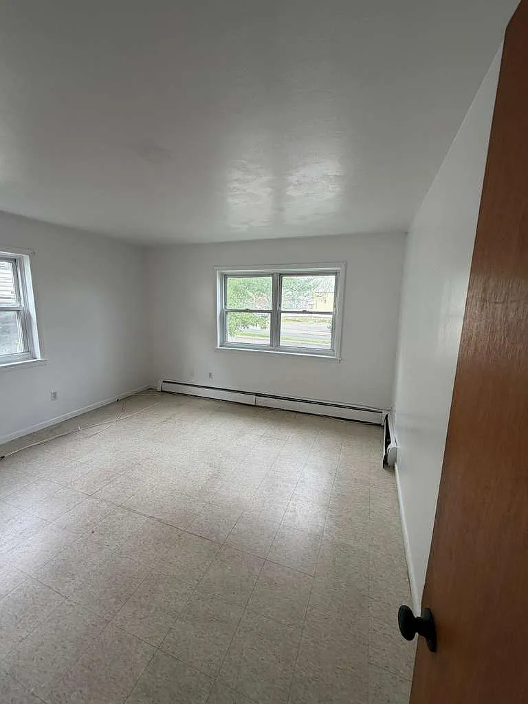1 bed, $1,700 — Photo 3