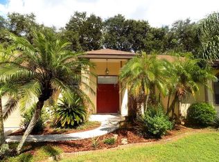 8401 Palm Lakes Ct, Sarasota, FL 34243