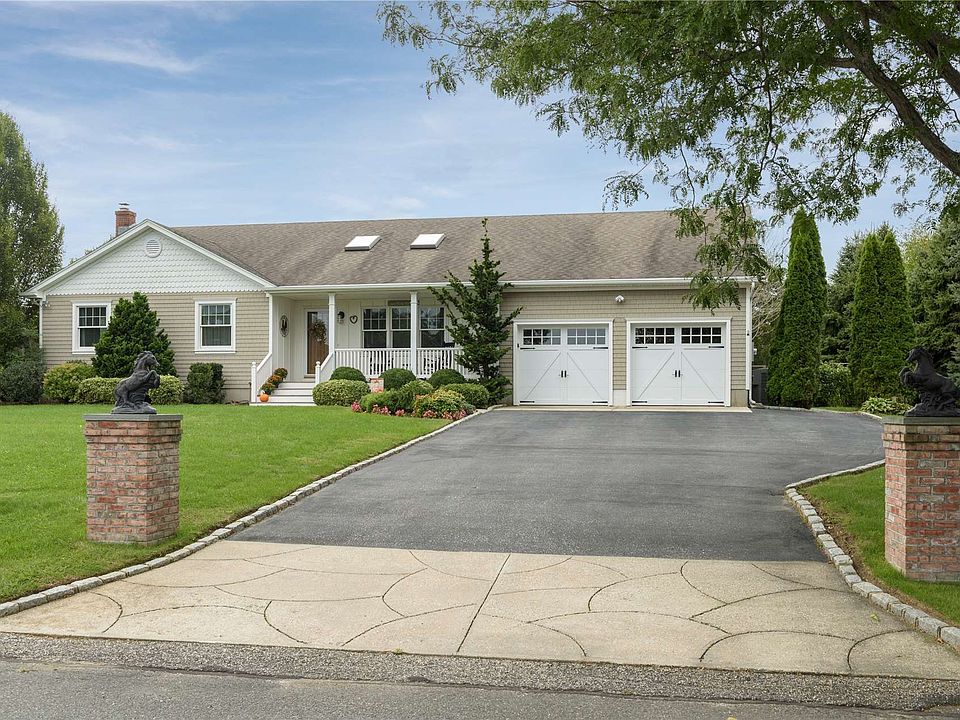160 Crystal Drive, Riverhead, NY 11901 Zillow