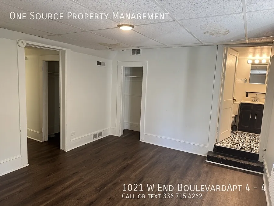 Building Photo - 1021 W End Blvd #4
