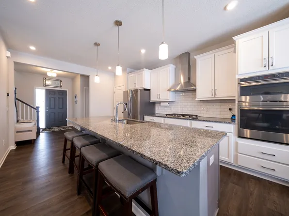 7772 184th St W, Lakeville, MN 55044