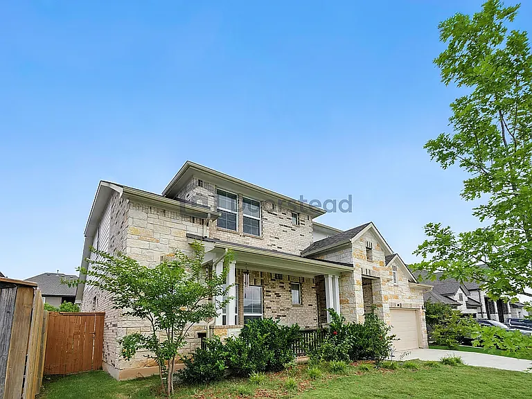 4 bed, 2954 sqft, $3,000 — Photo 3