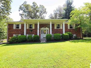 180 Windmill Dr, Paducah, KY 42001