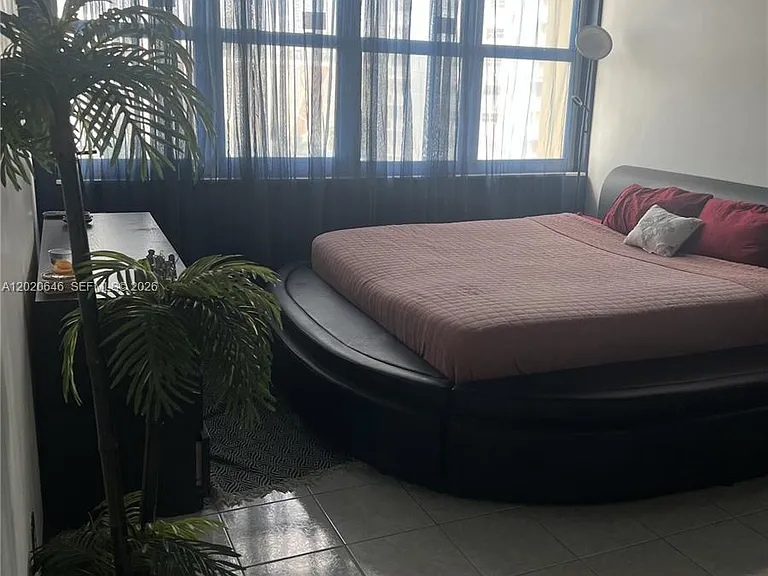1817 S Ocean Dr #718 — Photo 8