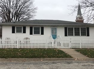 201 3rd St, West Point, IA 52656