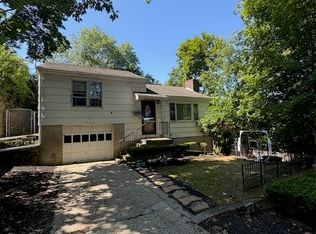 50 Crest Street, New London, CT 06320