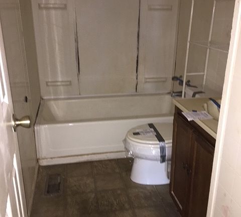 5th image of 518 Lisbon Dr